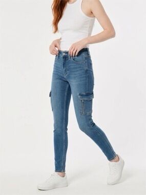 Hollister Light Blue Skinny Cargo Jeans for Women